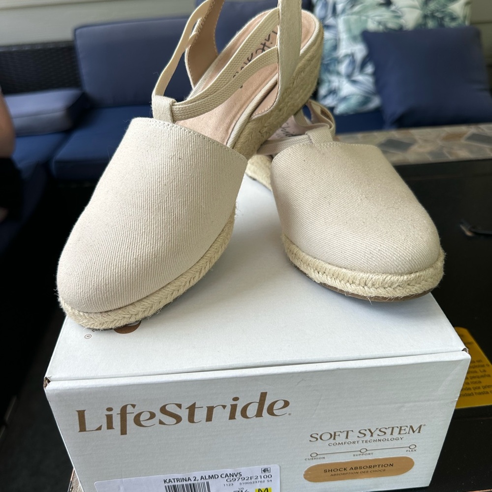 Life Stride Women's Katrina Espadrille Wedge Sandals - Cream-Size 7.5M